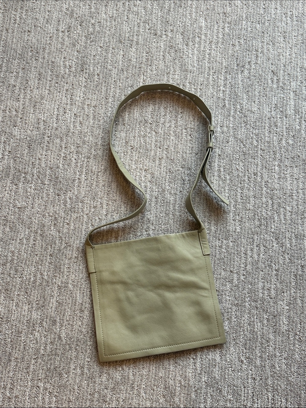 Pistachio Green Women’s Leather Crossbody Bag